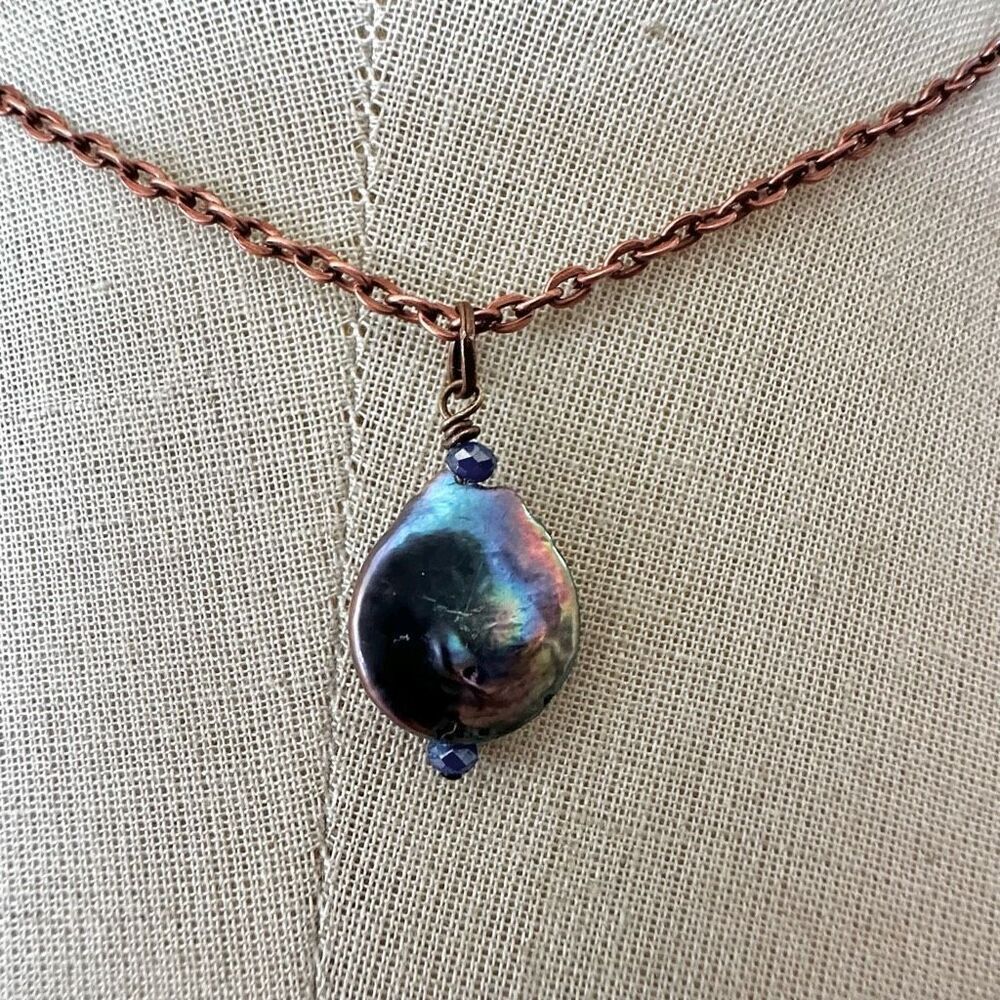 Handmade Black Pearl pendant necklace